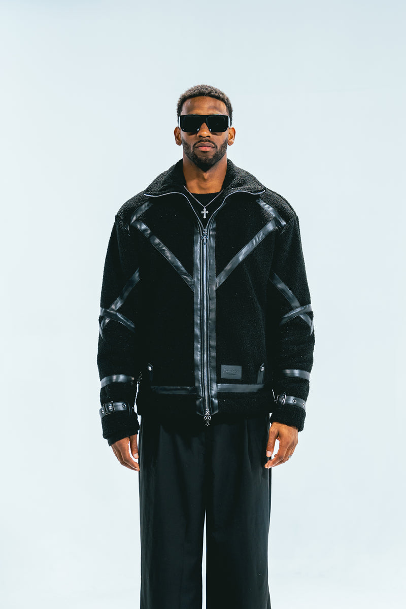 The Signature Sherpa in Black